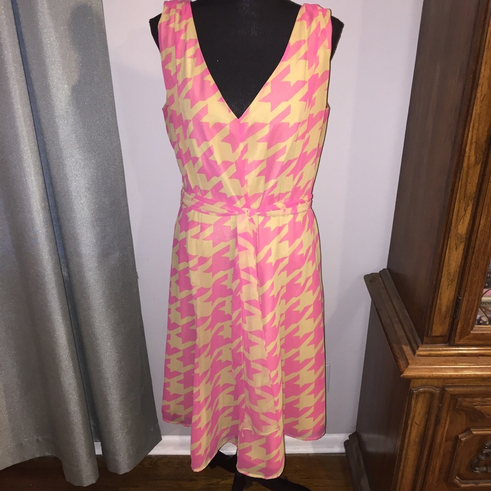Isaac Mizrahi Dress